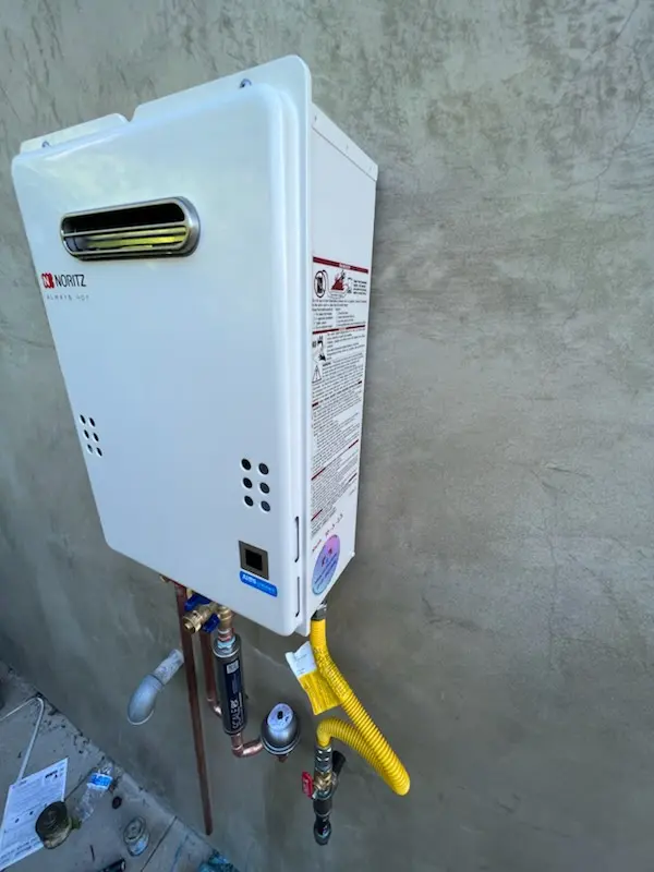 Tankless water heater installation for Marlow Heights homes